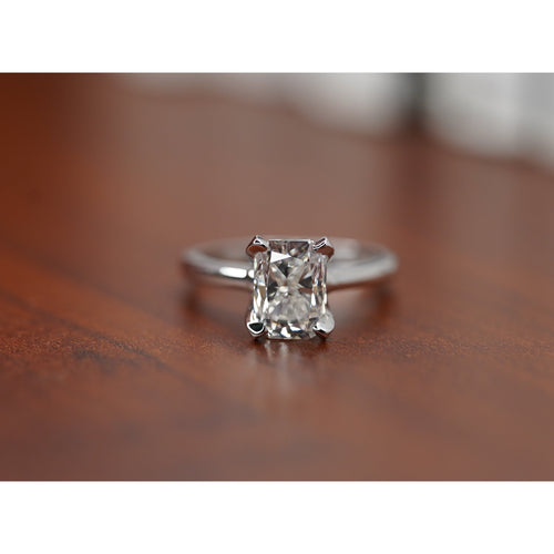 3 carat, G, VS2, IGI Certified Elongated Cushion Lab Diamond Ring